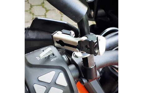 carpe-iter-carpe-iter-ci-controller-mirror-braket-1.jpg