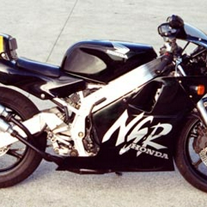 NSR400R 1 .jpg