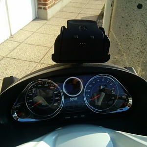 7 monteer gps steun (Copy).jpg