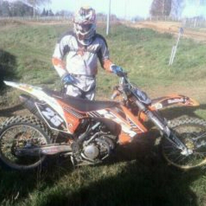 ktm broken.jpg