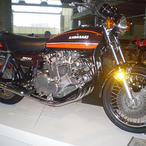Kawasaki V8.jpg