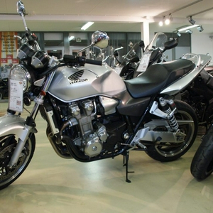 CB1300.jpg