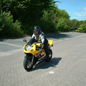 janice op gixxer.jpg