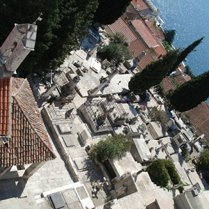 rara KERKHOF2.jpg