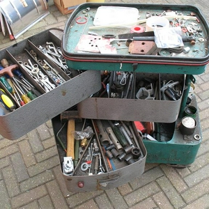 gereedschap wagen incl div gereedschap