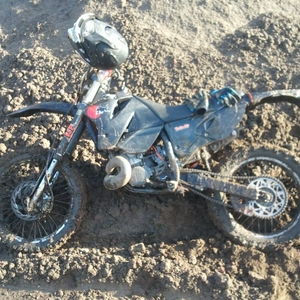 moddermoto.jpg