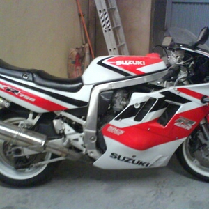 gsxr 750 olie