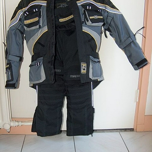 HPIM2541_motorpak3.jpg