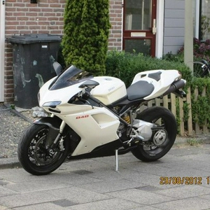 848....jpg