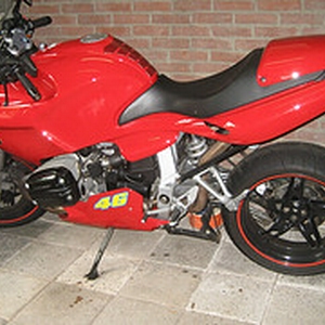 8008641810_8f26ea9c1b_m.jpg