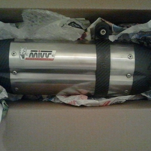 Dempers Mivv en Arrow speed triple
