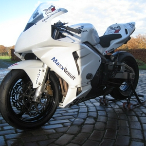 mama cbr600rr 003.JPG