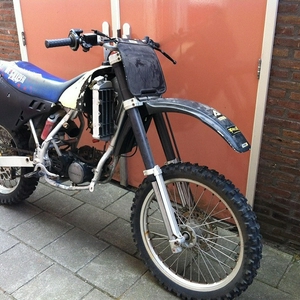 crosser.jpg