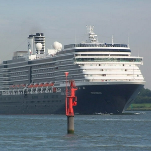 Westerdam langs Maassluis.jpg