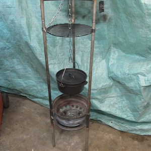kookstand.JPG