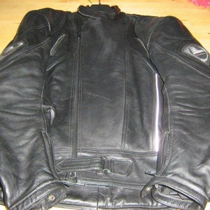 lookwell motorvest
