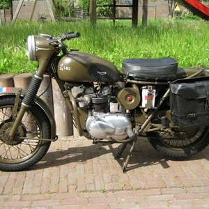 Triumph 3TA-1.jpg
