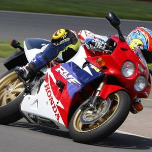 honda-RC45.jpg