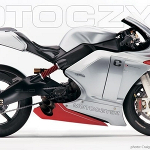 Motoczysz 990 2007