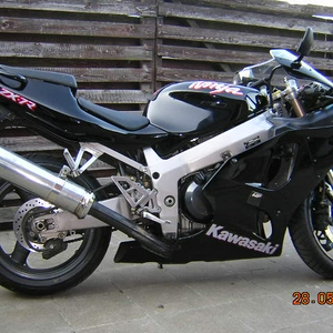 zx7r 002.jpg