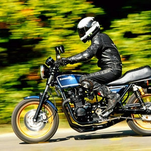 Auf_Achse_Kawasaki_Z_1000_MK_II_Eddie_Lawson_Superbike_jpg_2737820.jpg