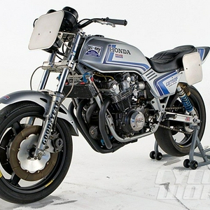 Honda-CB750F-Superbike.jpg