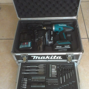 Makita