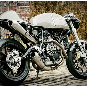 24_03_2013_hermans_ducati_04[1].jpg