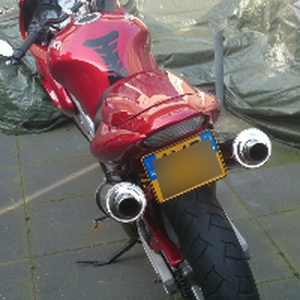 Sv650 back
