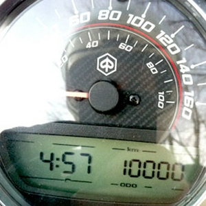 hoppaaaa-10000km.jpg