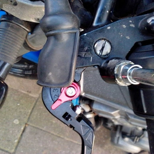 clutch-lever-only-to-three.jpg
