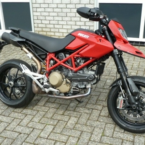 ducati-hypermotard-1100-evo-sp-1124203.jpg
