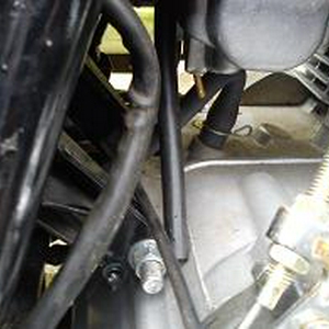 052 carb.jpg