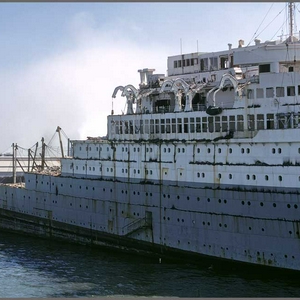 1974-04-045-NieuwAmsterdam.jpg