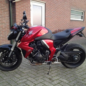 cb1000r