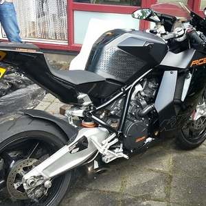 Ktm-zijkant.jpg