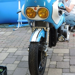 TET classic endurance GS1000r blauw front.jpg