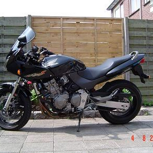 cb hornet s.JPG