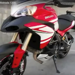 multistrada tricolore 02.jpg