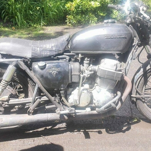 CB750K2 Motornummer CB750T?