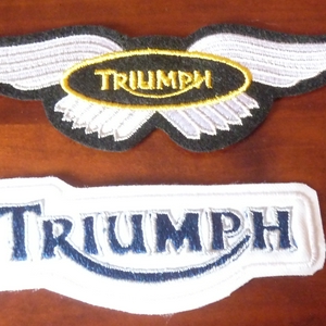 Triumph patches voor op pak