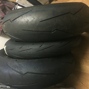 Pirelli, dunlop, continental banden te koop