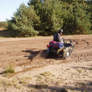 BOT 2004 017 (Small).jpg
