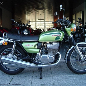 suzki gt5502.jpg