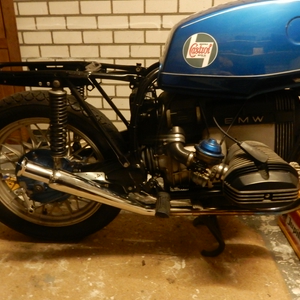 r65 uitlaat 007.JPG