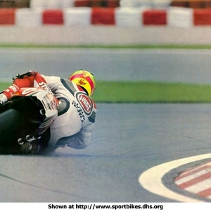 suzukiGP500.jpg