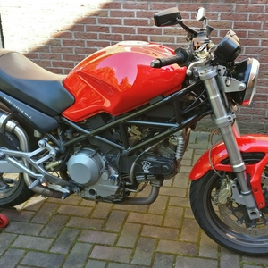 2002 Monster 900 van Nikolai