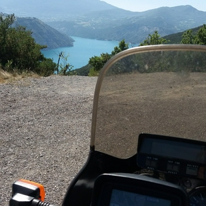 Lac de Serre Poncon 1.jpg