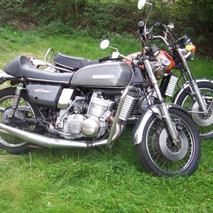 motorbike425099[1].jpg