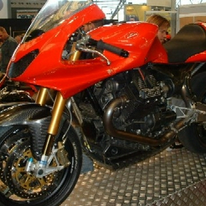 RAI-GUZZI.jpg